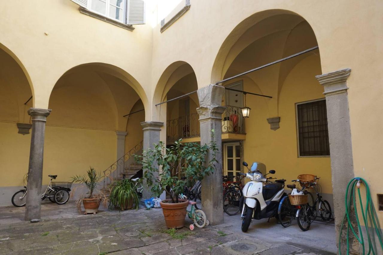 L'Antica Dimora Di Bill Apartment Lucca Exterior photo